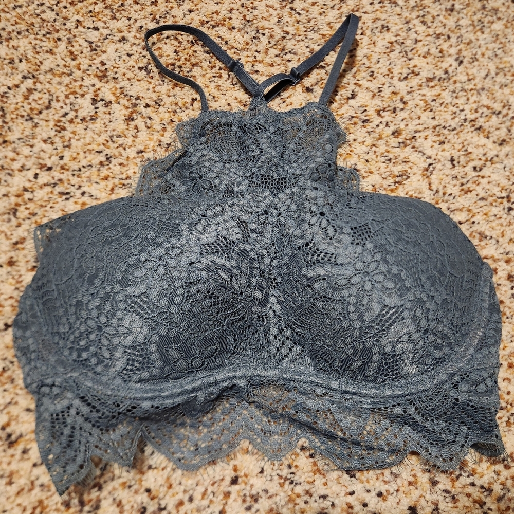 NEW VS PINK BRALETTE size Small